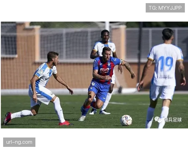 半场战报：巴列卡诺0-0加的斯，双方合计完成18次传中仅1次找到队友